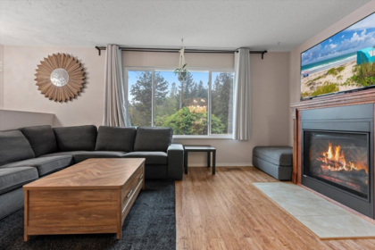 7902 Thrasher Street, Mission, BC, Mission — Single Family Residence for sale
