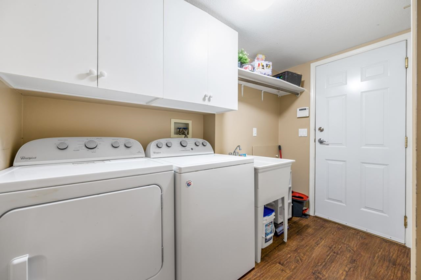 Kitchen Island Photo of 12655 228 Street, Maple Ridge, BC
