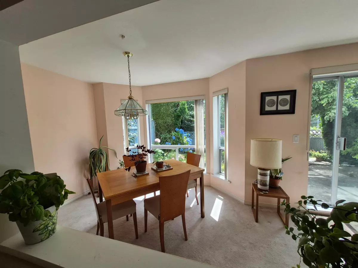 Living Room Photo of 7 5740 Marine Way, Sechelt, BC