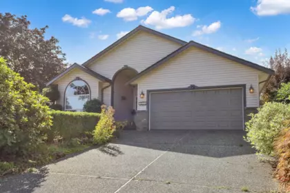 5451 Cedarcreek Drive, Chilliwack, BC, Chilliwack — Single Family Residence for sale