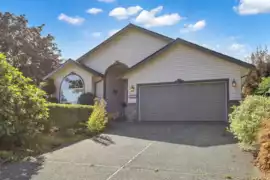 5451 Cedarcreek Drive, Chilliwack, BC V2R 5K4, Chilliwack, BC, V2R 5K4
