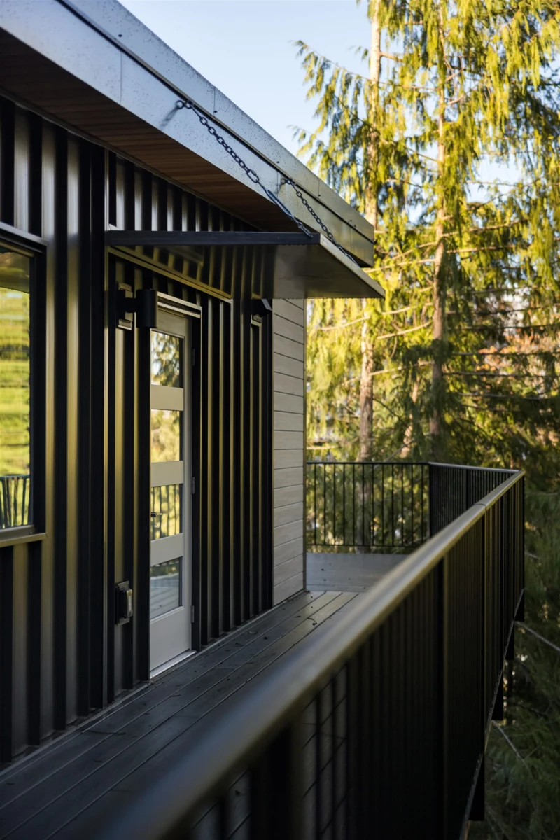 Breakfast Nook Photo of 5790 Tillicum Bay Road, Sechelt, BC