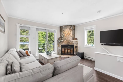 24 2211 Marmot Place, Whistler, BC, Whistler — Townhouse for sale