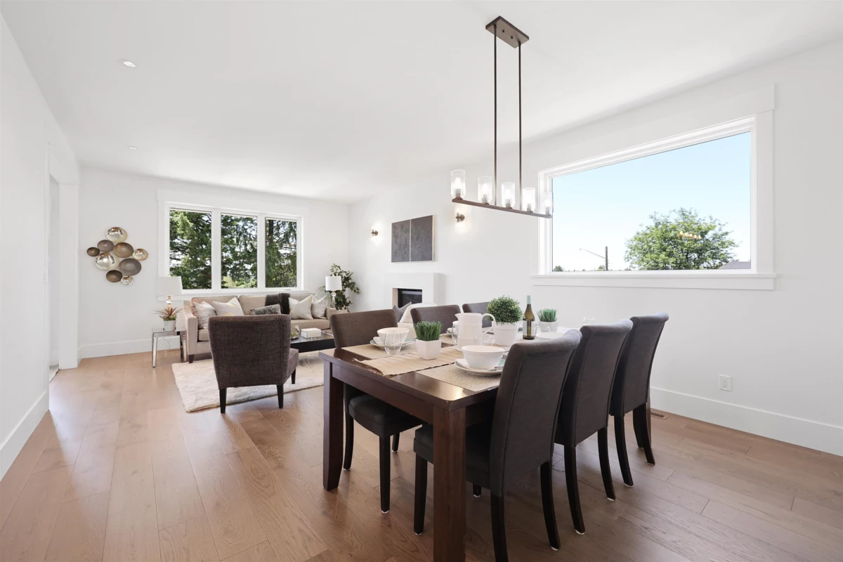 Kitchen Photo of 338 W 24th Street, North Vancouver, BC