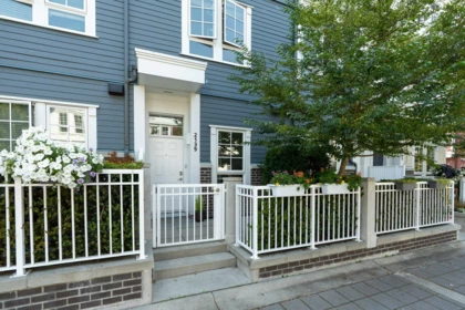 2139 Spring Street, Port Moody, BC, Port Moody — Townhouse for sale