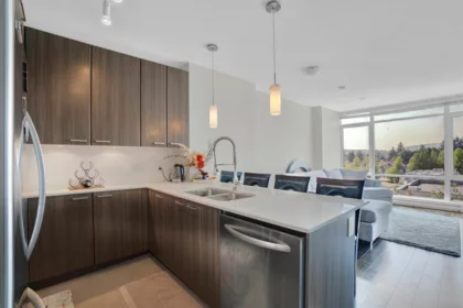 608 2955 Atlantic Avenue, Coquitlam, BC, Coquitlam — Apartment/Condo for sale