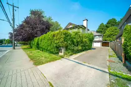 2 8491 Blundell Road, Richmond, BC, Richmond — Townhouse for sale