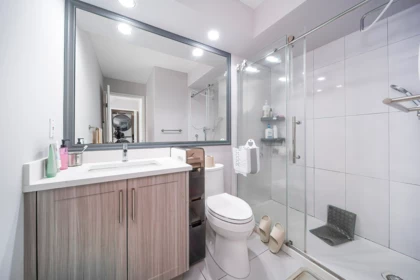 Powder Room Photo of 2 8491 Blundell Road, Richmond, BC