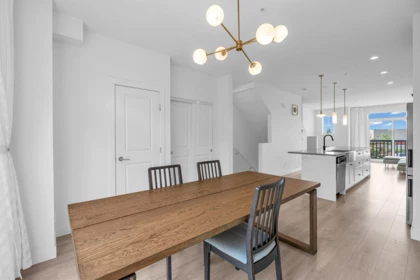 Kitchen Island Photo of 4 20487 65 Avenue, Langley, BC