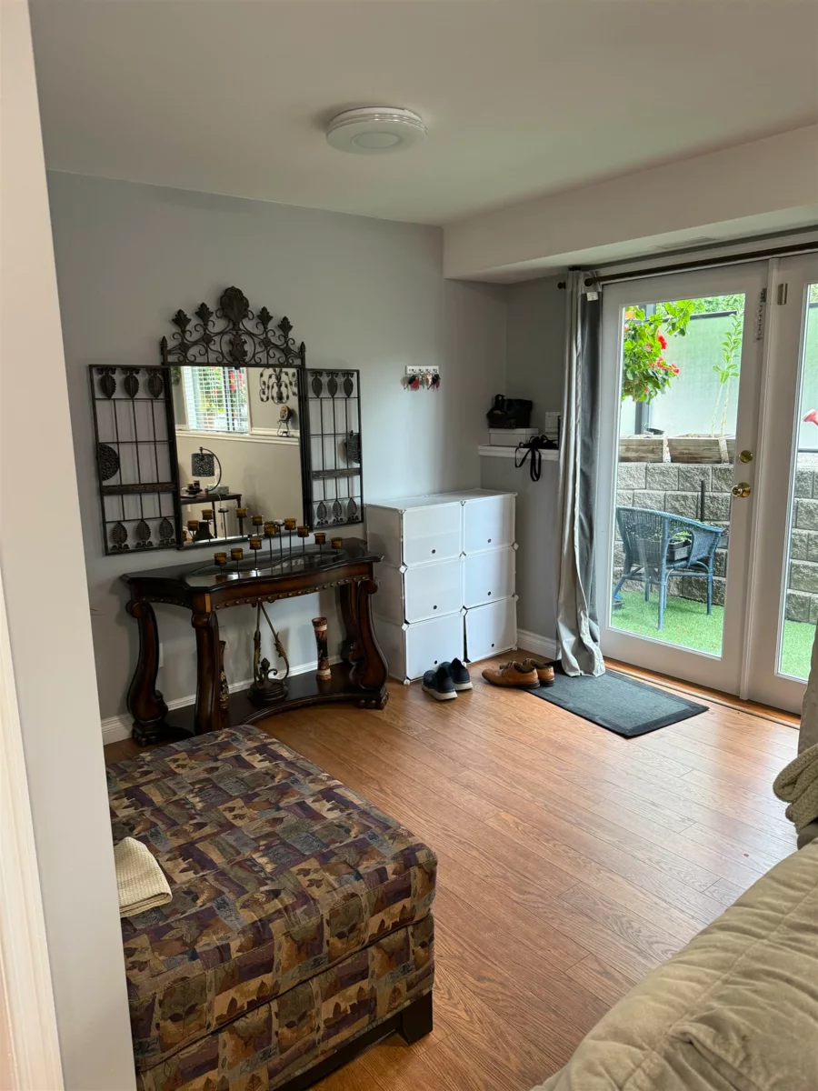 Backyard Photo of 35004 Laburnum Avenue, Abbotsford, BC