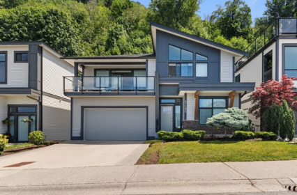 47190 Sylvan Drive, Chilliwack, BC, Chilliwack — Single Family Residence for sale