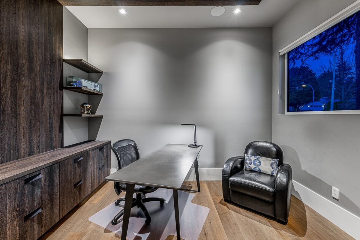 Bedroom 3 Photo of 1877 126 Street, Surrey, BC