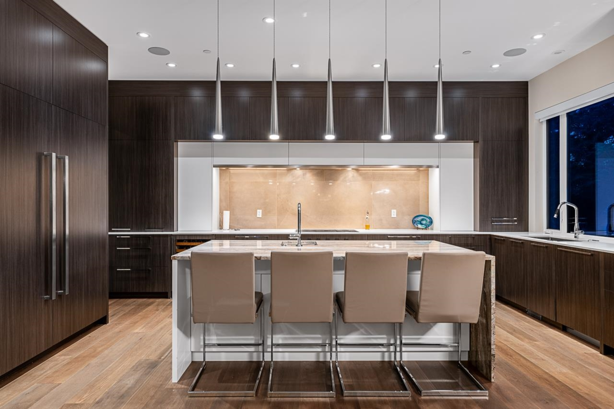 Kitchen Photo of 1877 126 Street, Surrey, BC