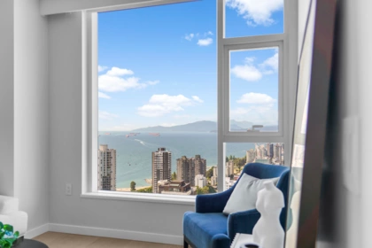 Breakfast Nook Photo of 3405 1335 Howe Street, Vancouver, BC