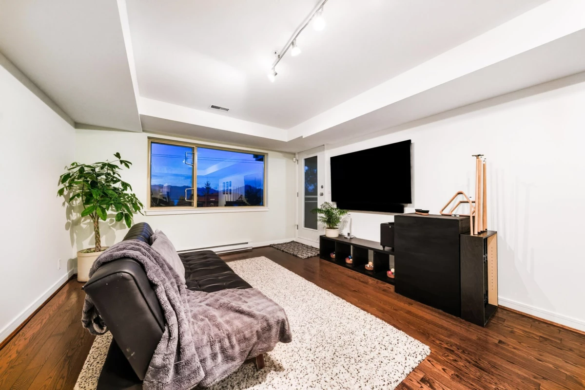 Garage Interior Photo of 8519 Seascape Drive, West Vancouver, BC