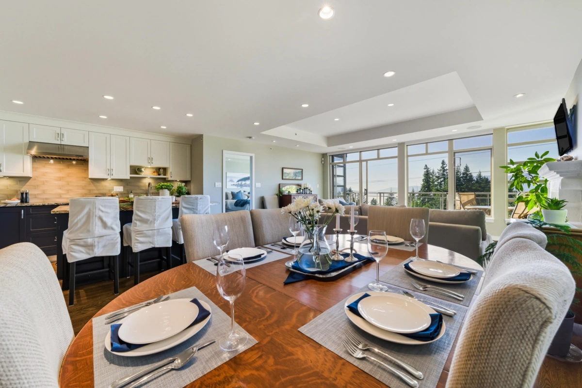 Primary Bedroom Photo of 8519 Seascape Drive, West Vancouver, BC