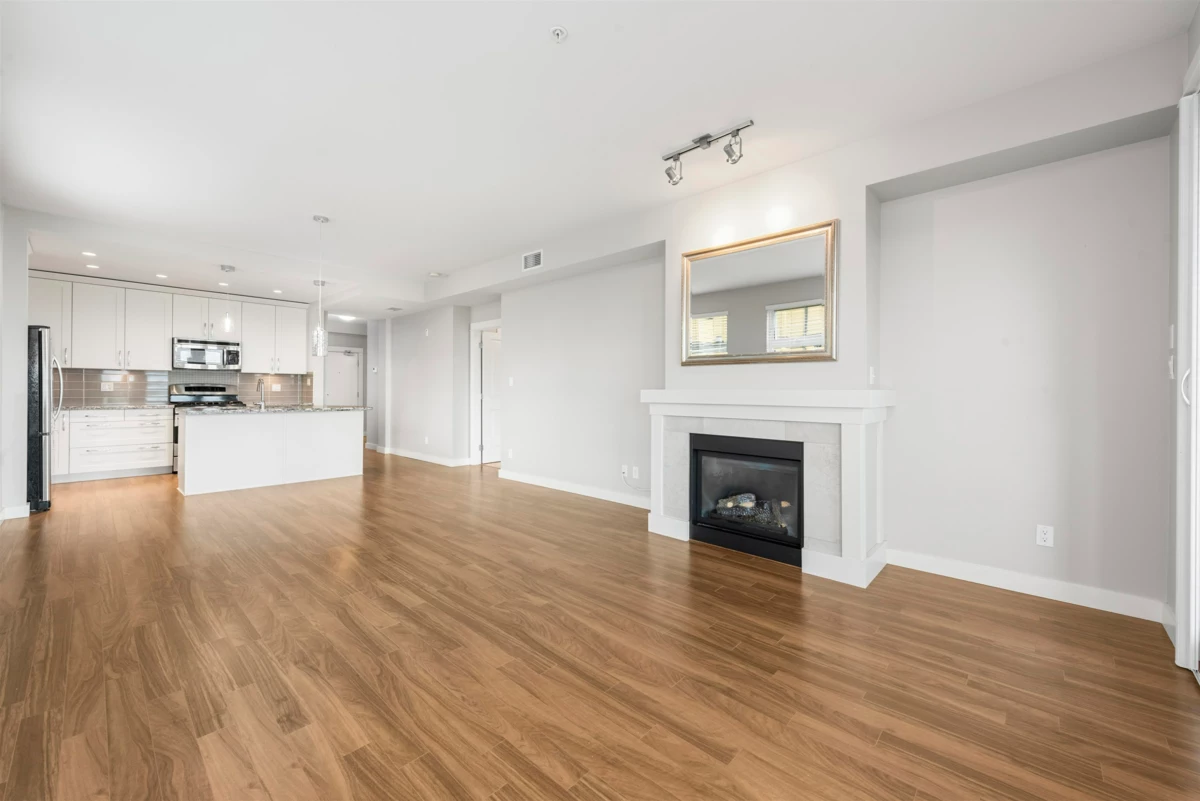 Pantry Photo of 307 5099 Springs Boulevard, Delta, BC