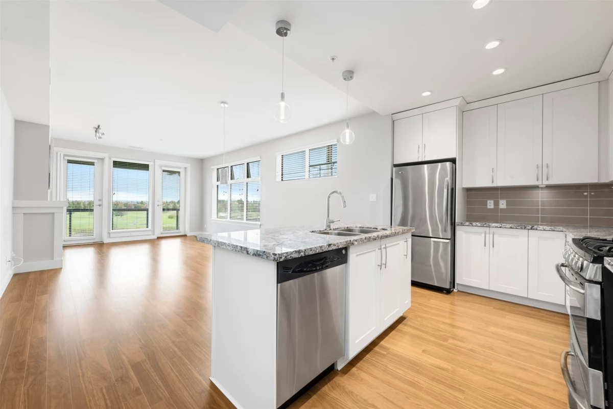 Primary Bedroom Photo of 307 5099 Springs Boulevard, Delta, BC