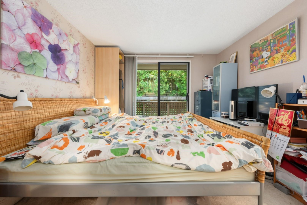 Bedroom 2 Photo of 3 6771 Cooney Road, Richmond, BC