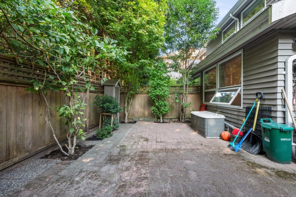 Community Amenities Photo (Clubhouse) of 3 6771 Cooney Road, Richmond, BC