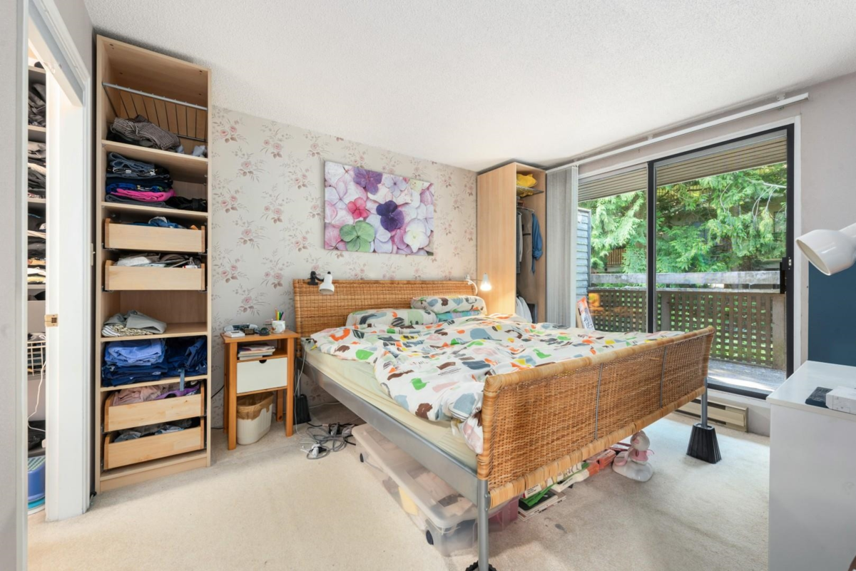 Walk-In Closet Photo of 3 6771 Cooney Road, Richmond, BC