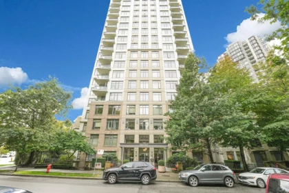 Office / Den Photo of 1808 3660 Vanness Avenue, Vancouver, BC