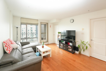 Pantry Photo of 1808 3660 Vanness Avenue, Vancouver, BC