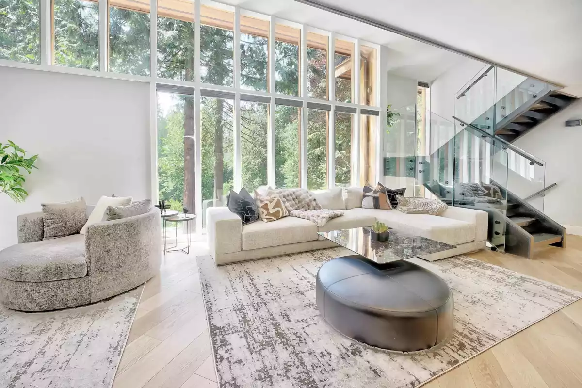 Family Room Photo of 25011 Ferguson Avenue, Maple Ridge, BC