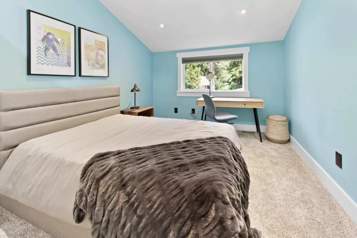 Garden / Landscaping Photo of 25011 Ferguson Avenue, Maple Ridge, BC