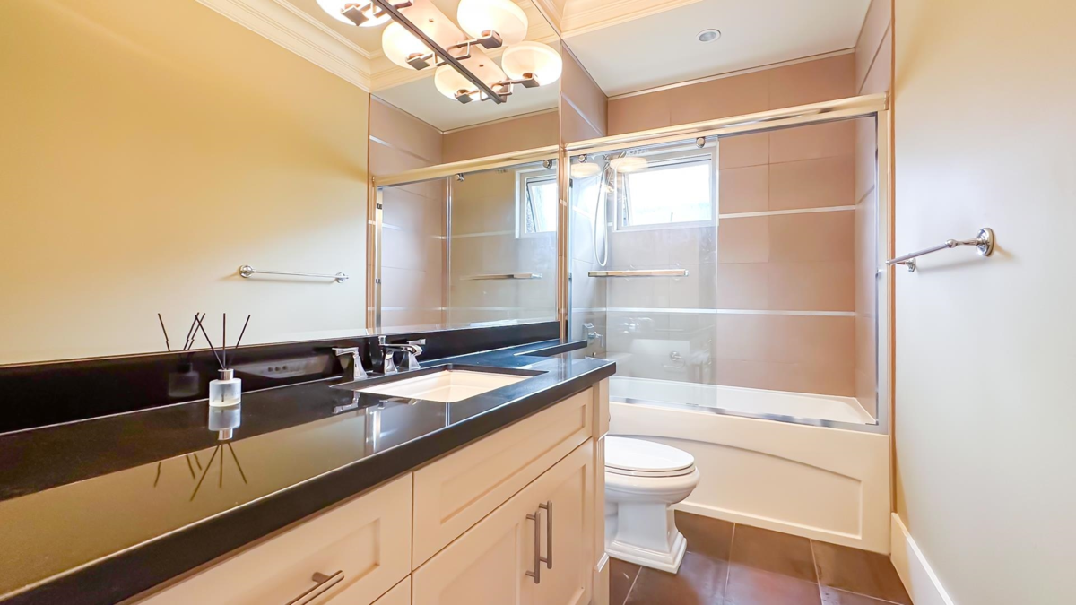 Front Yard Photo of 2978 W 21st Avenue, Vancouver, BC