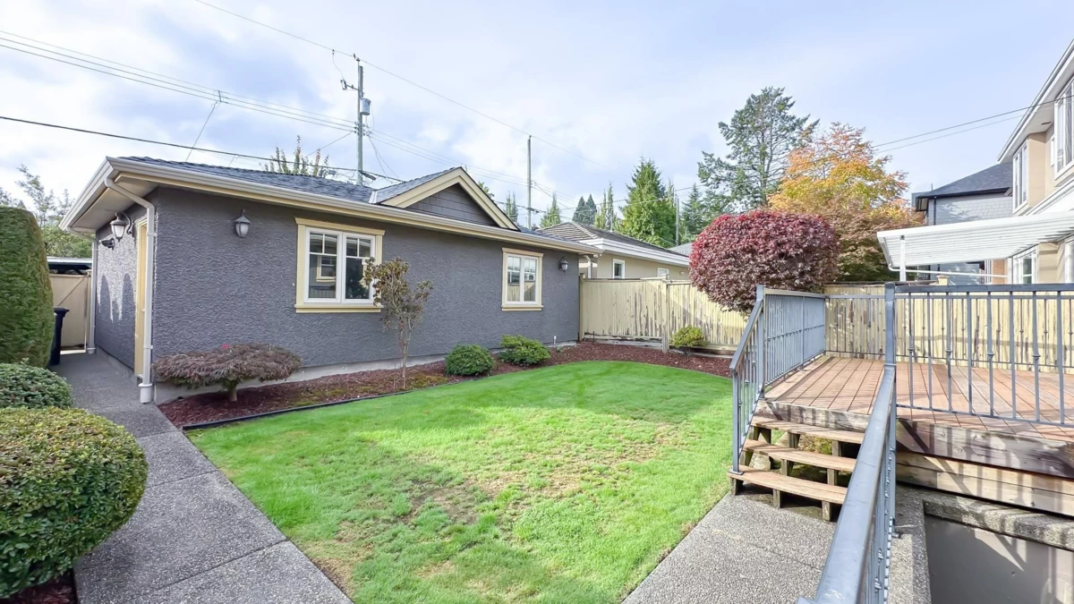 Hot Tub / Spa Photo of 2978 W 21st Avenue, Vancouver, BC