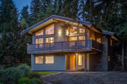 7206 Fitzsimmons North Road, Whistler, BC, Whistler — Single Family Residence for sale