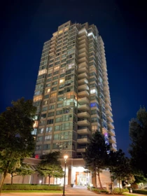 401 4388 Buchanan Street, Burnaby, BC, Burnaby — Apartment/Condo for sale