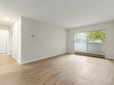 202 8760 Westminster Highway, Richmond, BC, Richmond — Apartment/Condo for sale