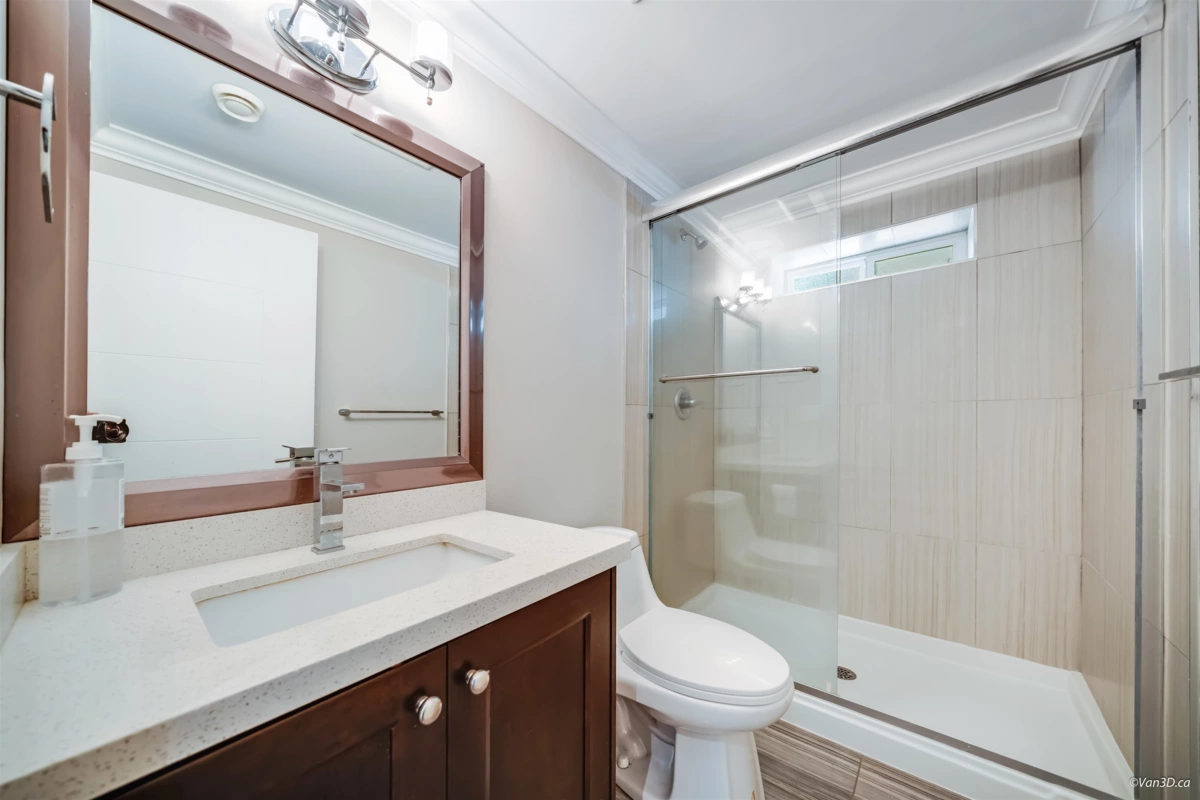 Aerial View of 3 1426 Finlay Street, White Rock, BC