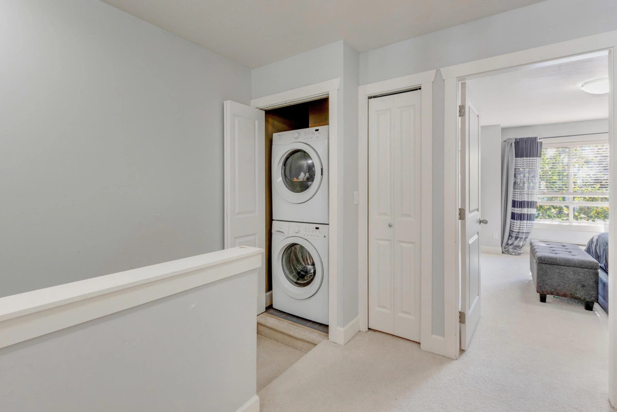 Bedroom 3 Photo of 37 19560 68 Avenue, Surrey, BC