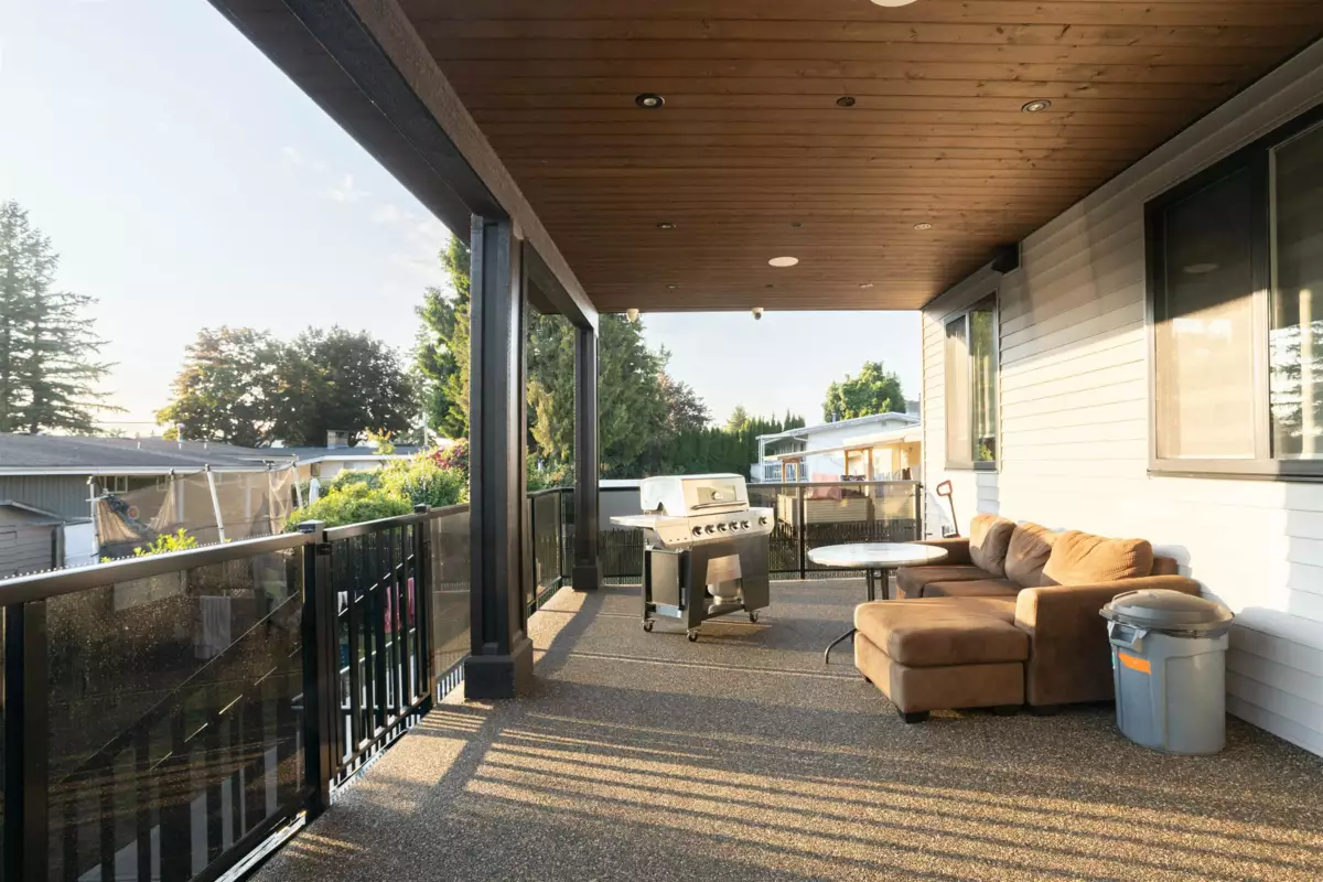 Backyard Photo of 2305 Beaver Street, Abbotsford, BC