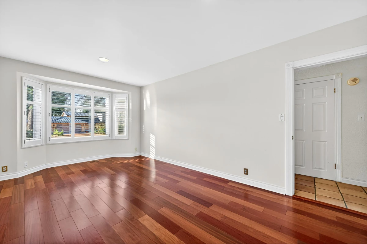 Bedroom 2 Photo of 906 Pacific Drive, Delta, BC