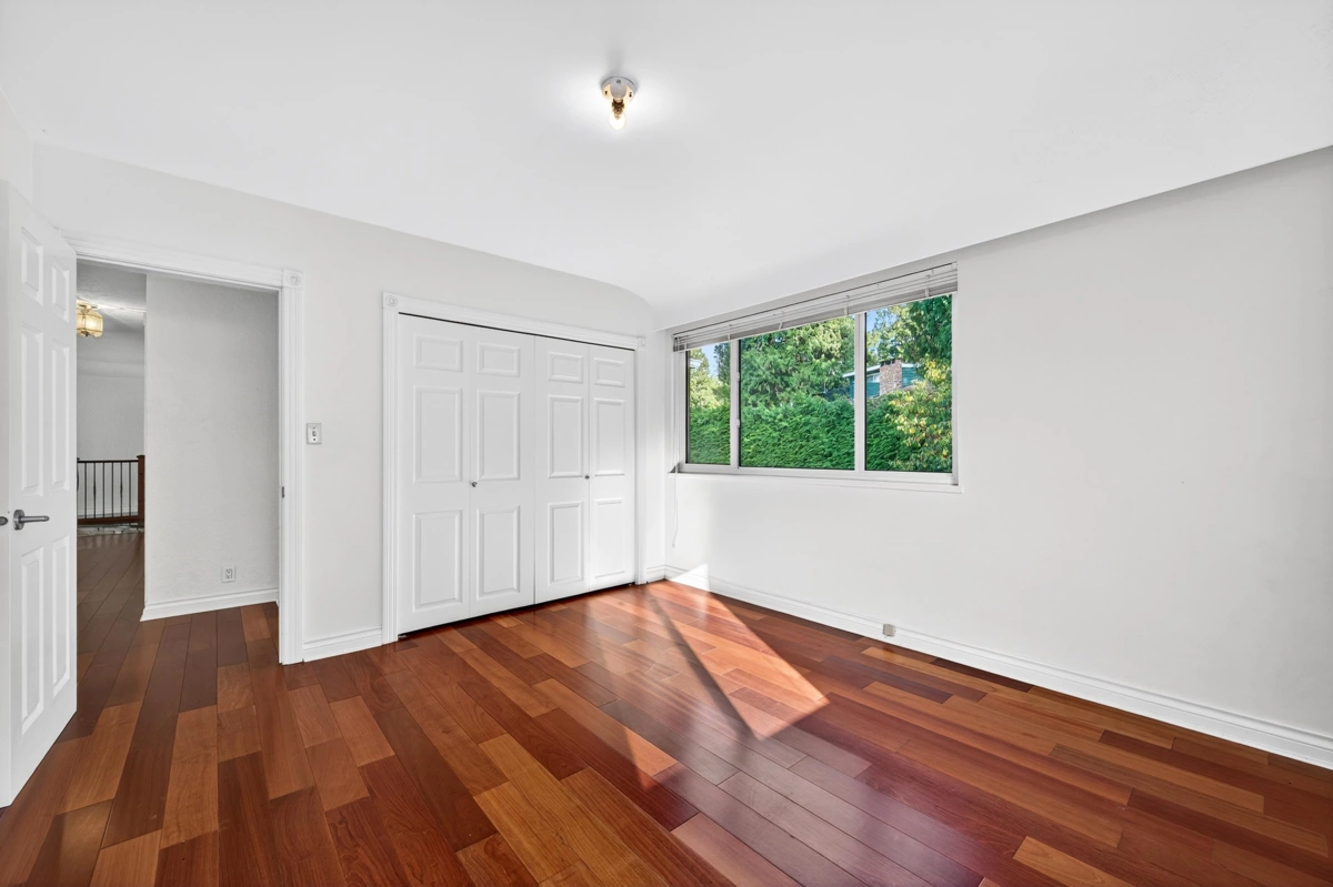 Loft / Bonus Room Photo of 906 Pacific Drive, Delta, BC