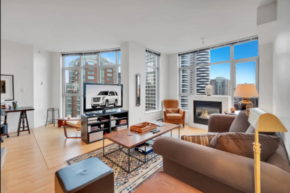 1907 1050 Smithe Street, Vancouver, BC, Vancouver — Apartment/Condo for sale