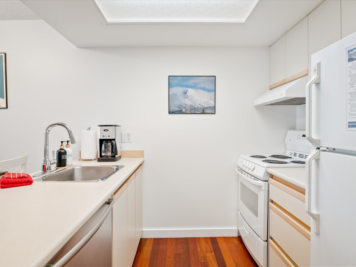 Primary Bedroom Photo of 220 4809 Spearhead Drive, Whistler, BC