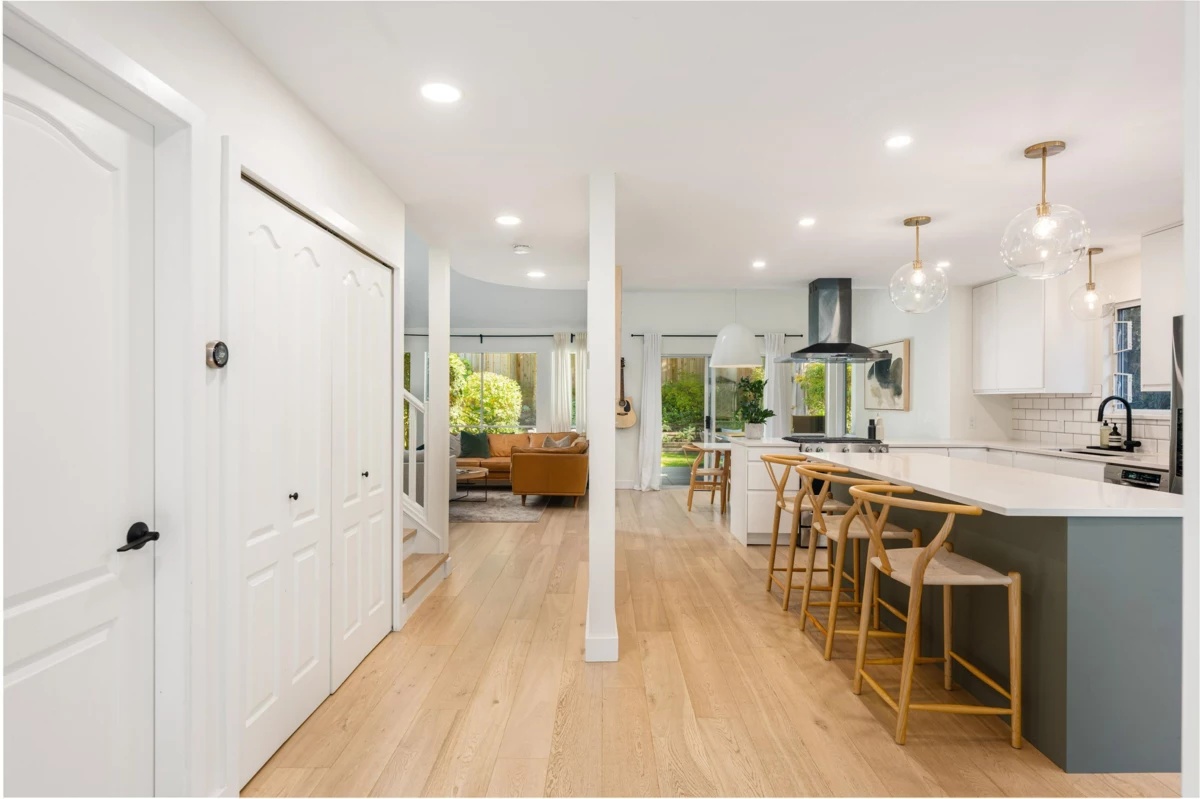 Dining Area Photo of 48 1001 Northlands Drive, North Vancouver, BC
