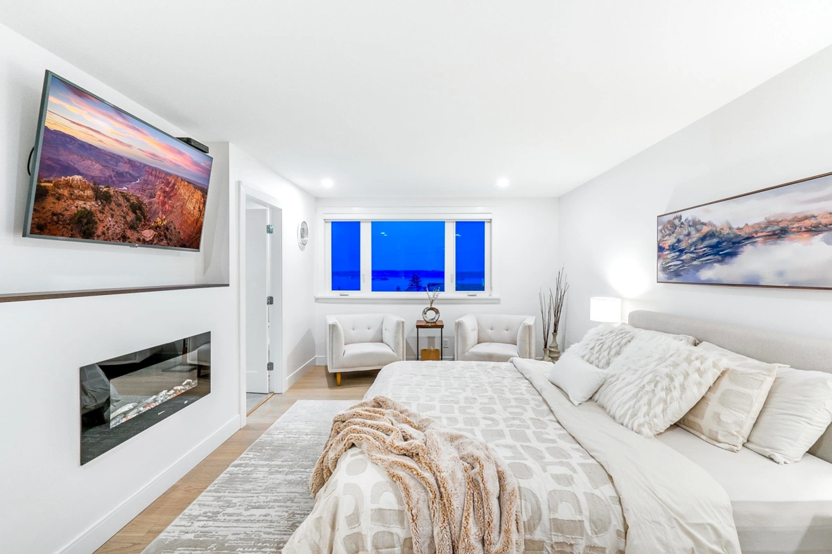 Outdoor Patio Photo of 4125 Burkehill Place, West Vancouver, BC