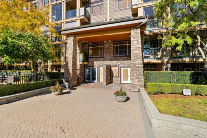 568 8258 207a Street, Langley, BC, Langley — Apartment/Condo for sale