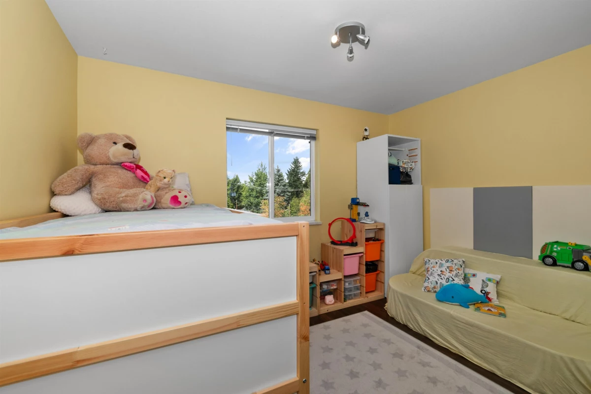 Basement Recreation Room Photo of 403 33480 George Ferguson Way, Abbotsford, BC