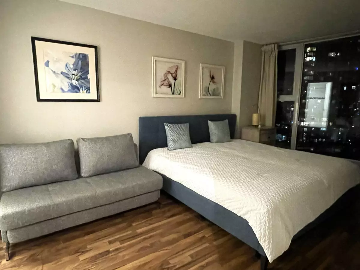 Breakfast Nook Photo of 1007 1008 Cambie Street, Vancouver, BC