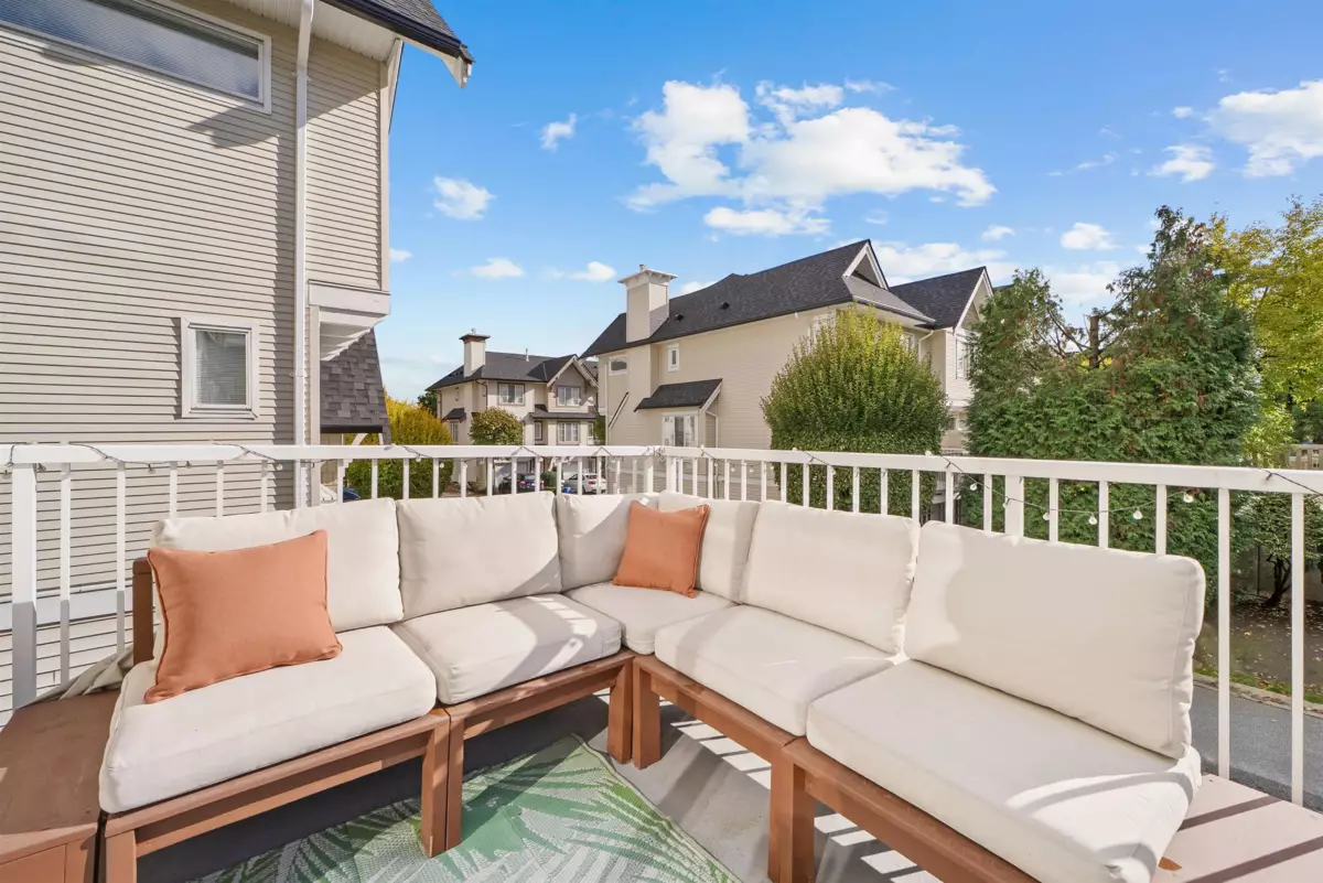 Powder Room Photo of 4 20560 66 Avenue, Langley, BC