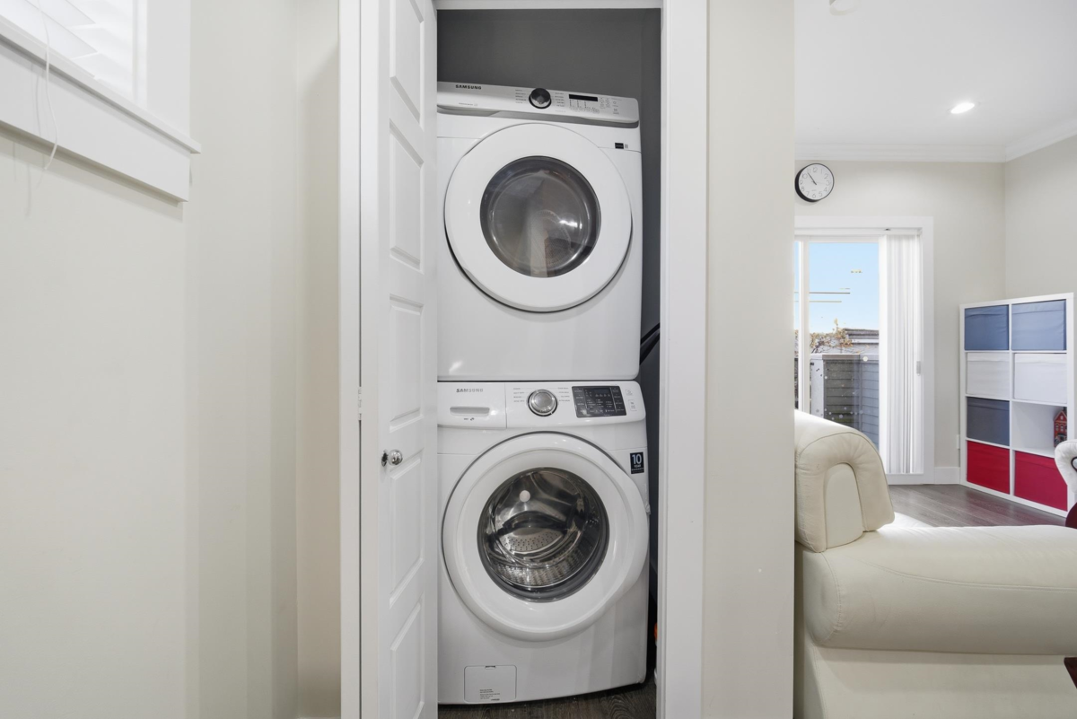 Bedroom 3 Photo of 5 9833 Cambie Road, Richmond, BC