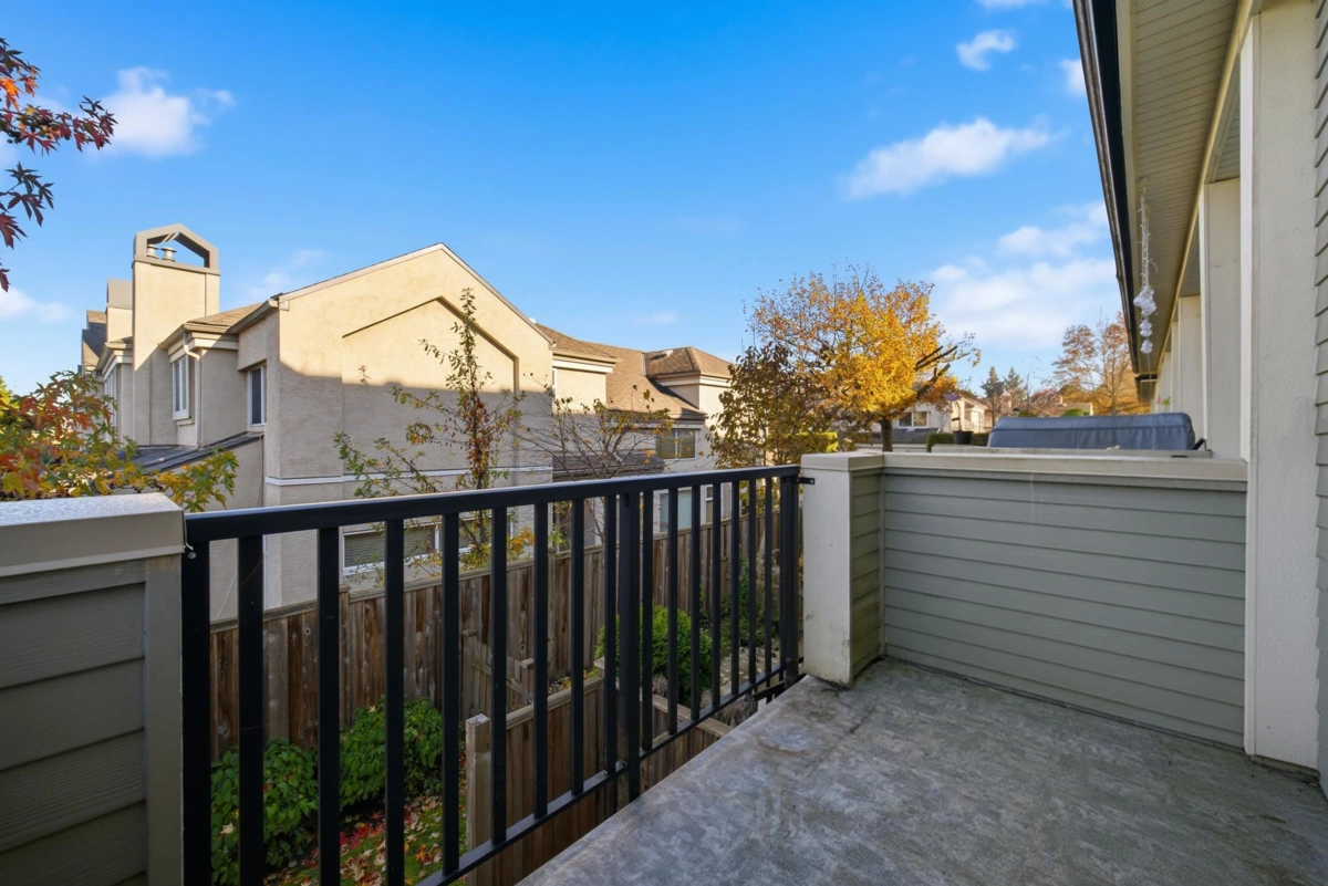 Loft / Bonus Room Photo of 5 9833 Cambie Road, Richmond, BC