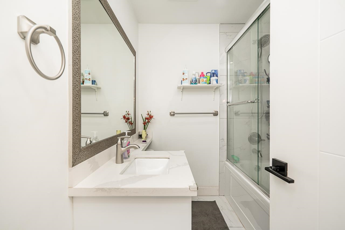 Office / Den Photo of 11460 141a Street, Surrey, BC